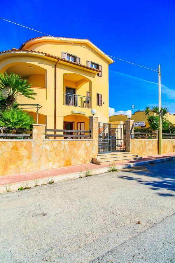 Aparthotel Casa Vacanze L'Orizzonte Valderice Zewnętrze zdjęcie