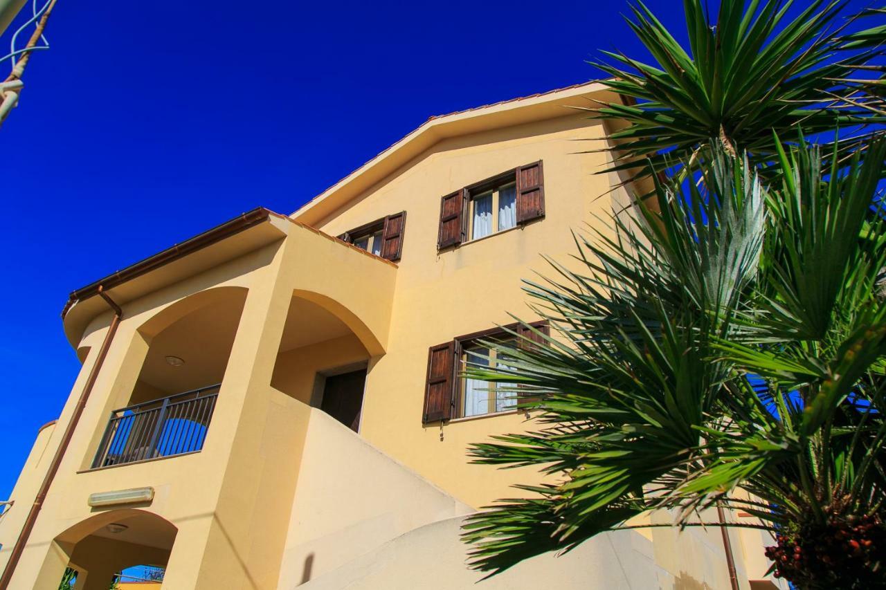 Aparthotel Casa Vacanze L'Orizzonte Valderice Zewnętrze zdjęcie
